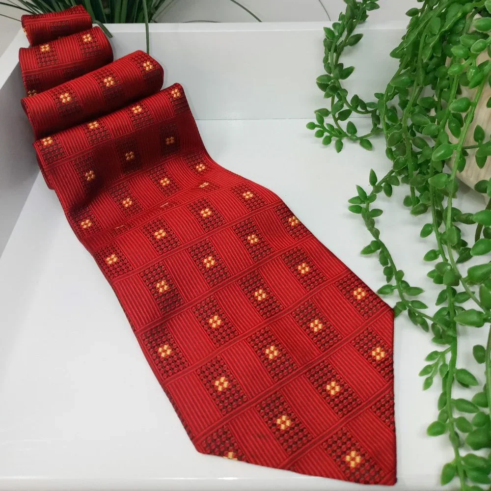 Robert Tolbott B.O.C. Guffey's 100% Silk Tie